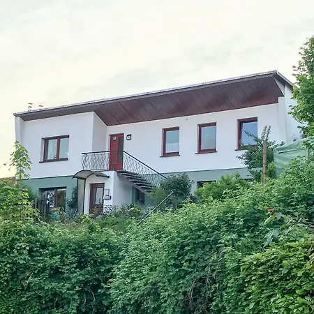 Apartment Ferienwohung An Der Ostsee Fuer 10 Personen *